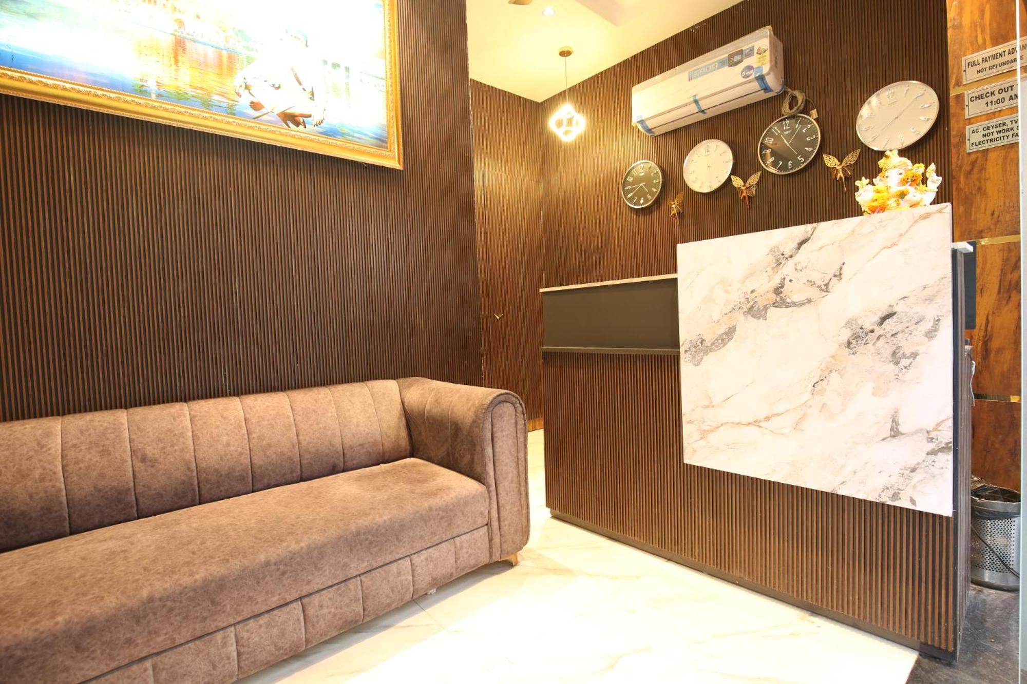 Hotel Holiday First 300 Meter From Golden Temple Amritsar Eksteriør bilde