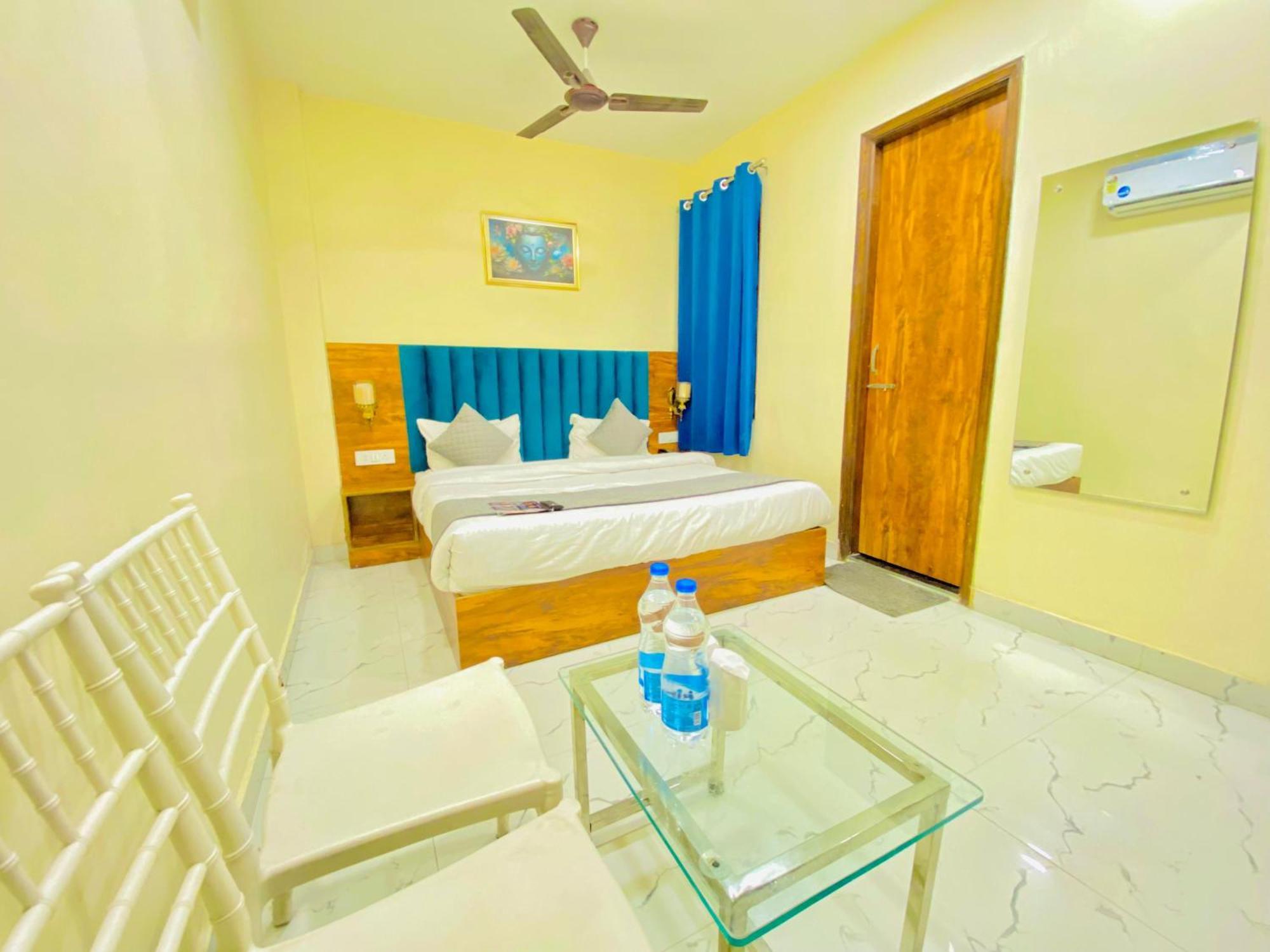 Hotel Holiday First 300 Meter From Golden Temple Amritsar Eksteriør bilde